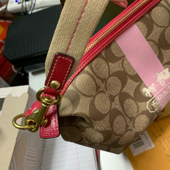 Authentic Coach Mini Bag - Picture 7 of 7